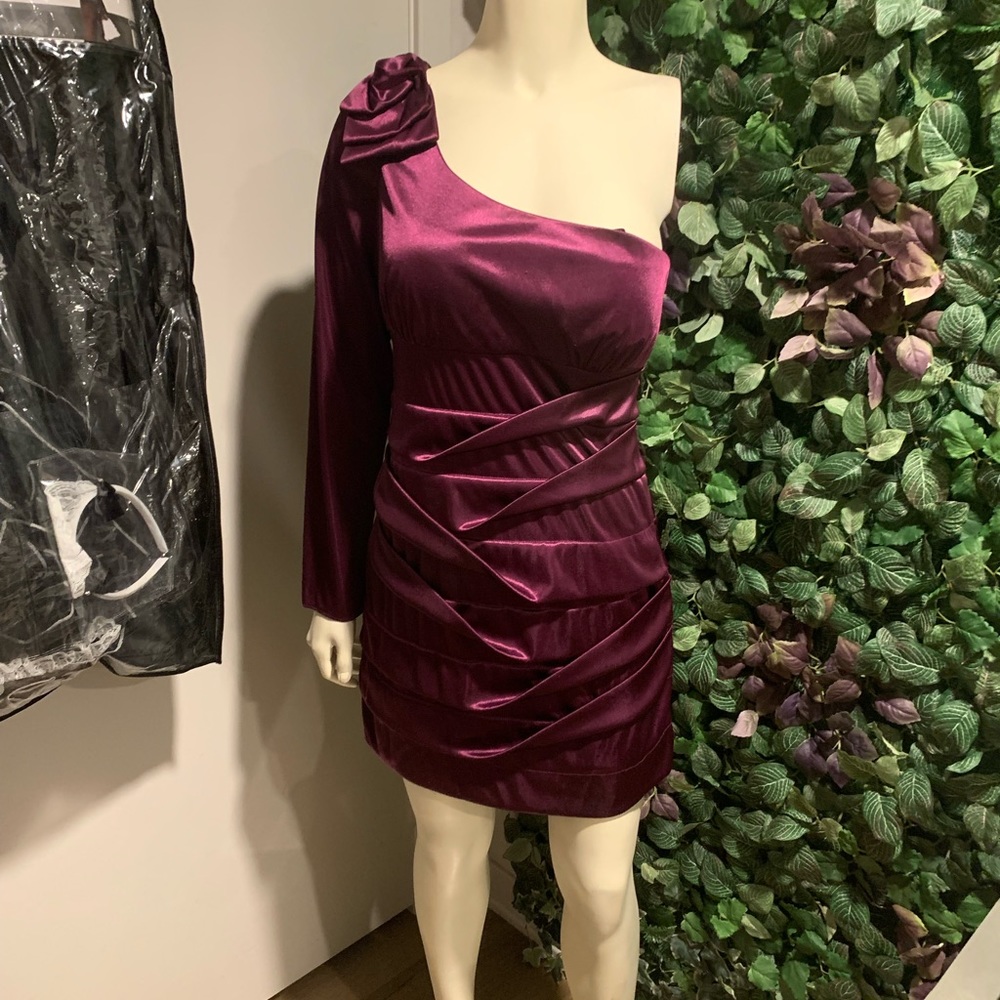 Arden B Formal purple one shoulder bow tie Dress